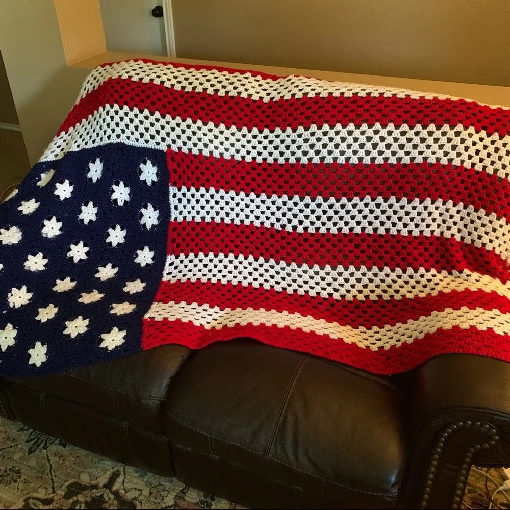 American Flag Crochet Throw Blanket - Red White Blue
